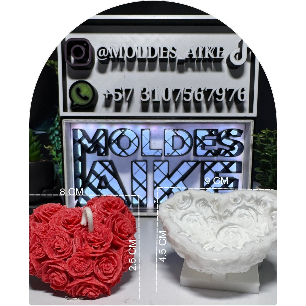 Corazón Repujado con Rosas