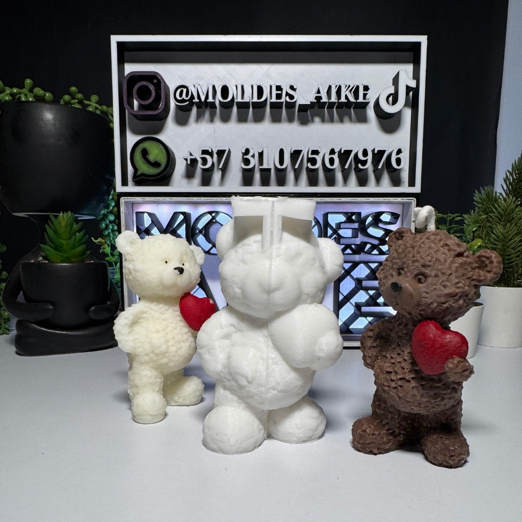 Oso Parado con Corazón