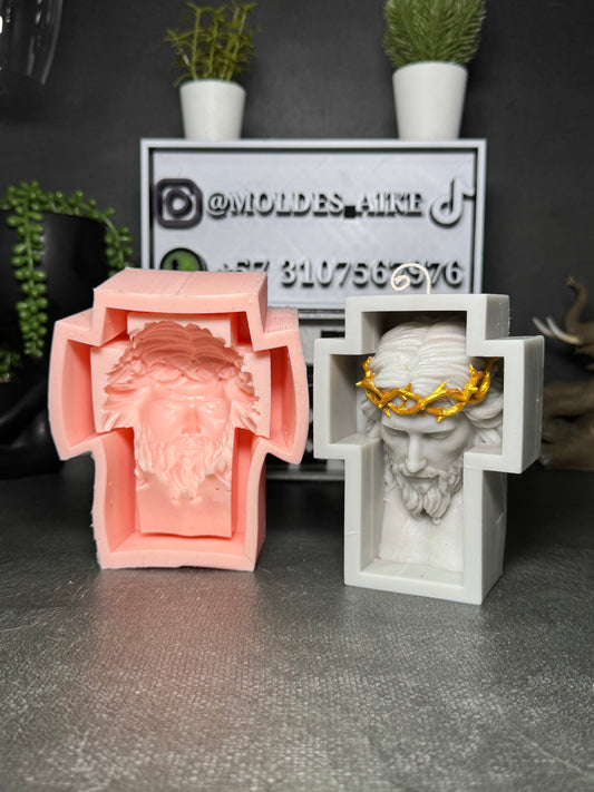 Cuz con Cara de Cristo Grande